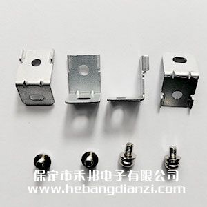 LMPJA-003外殼側(cè)面安裝L型支架(1套是4個(gè)支架4個(gè)螺釘)